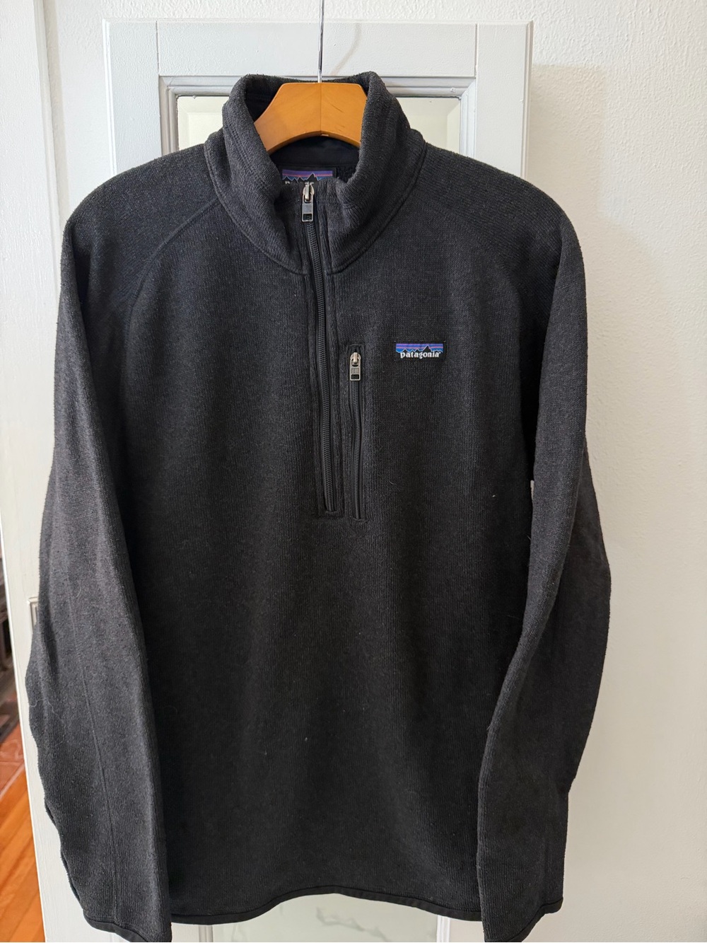Patagonia Men's Black Quarter‑Zip Fleece Pullover
